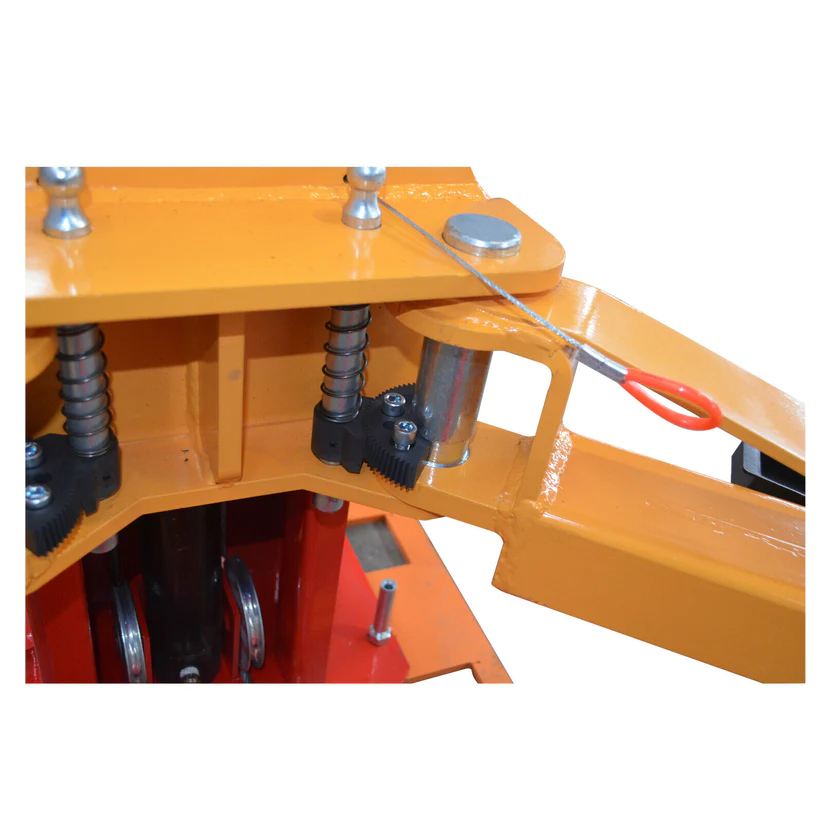 4. Professional-grade M120 clear-floor lift for heavy vehicles