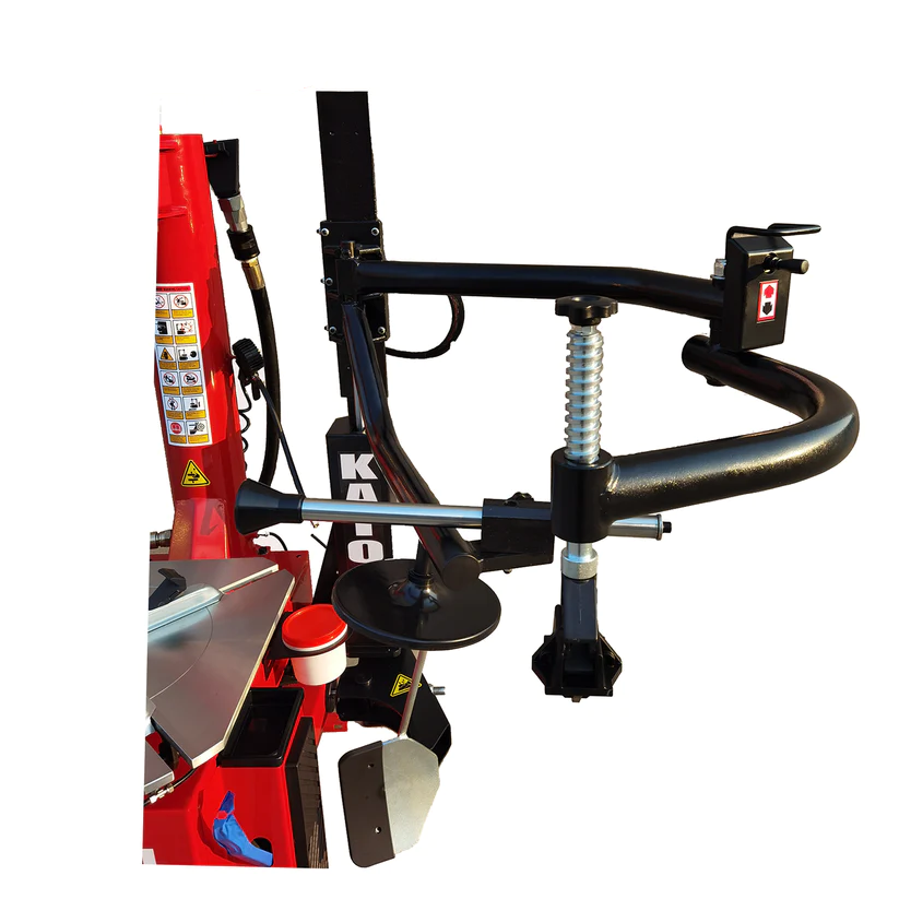 Double-arm tire changer head with bead seater arm, black curved bar and red body