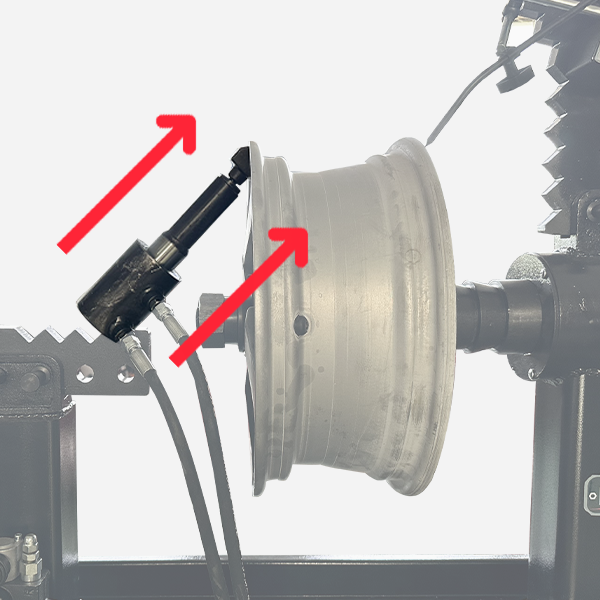 Rim straightener clamp setup with wheel rim support and hydraulic lines