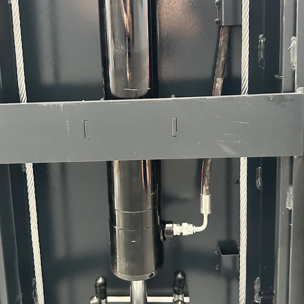 4-post car lift center column with hydraulic lines and cables