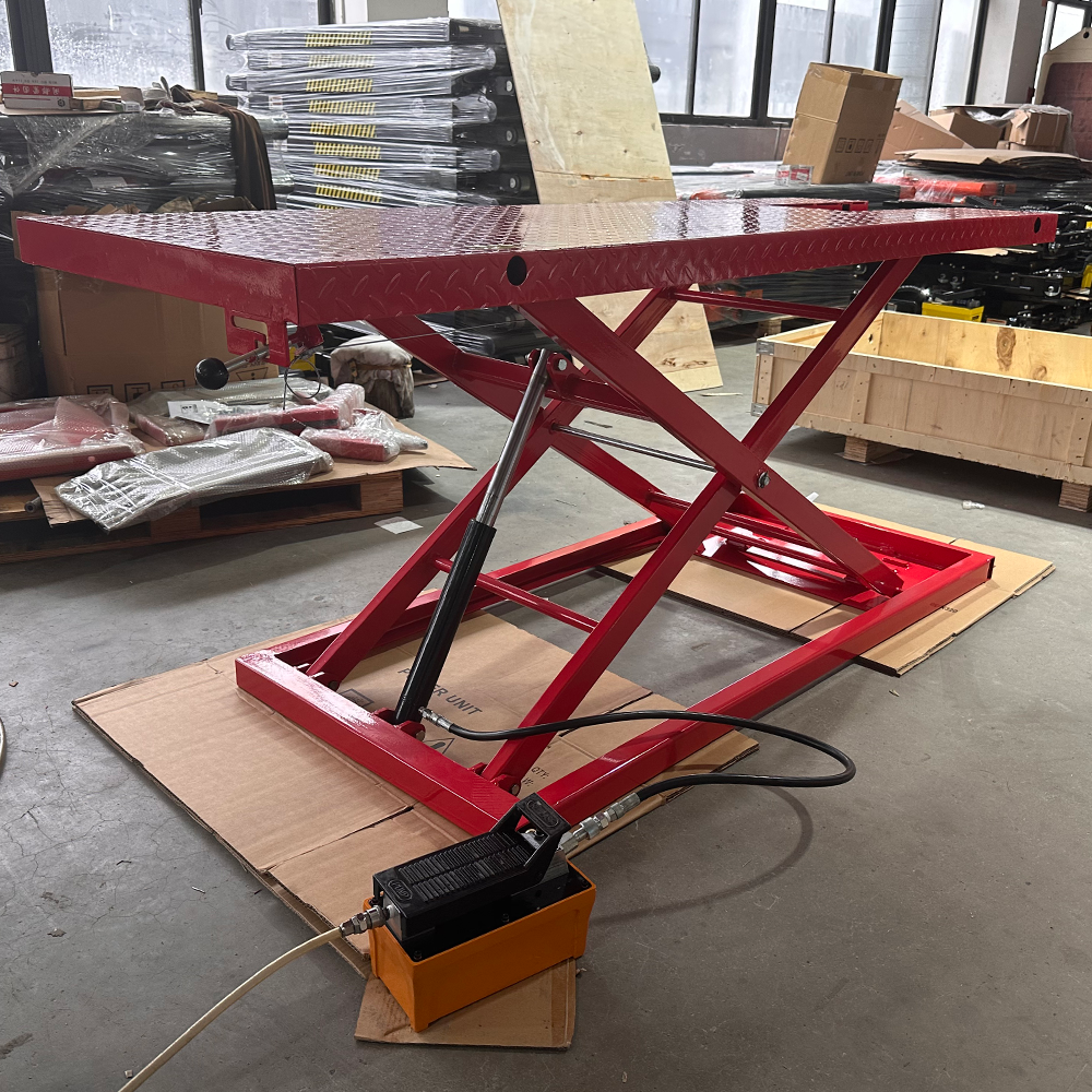 Katool KT-MOTO150LT Hydraulic Motorcycle Lift - 1500lbs